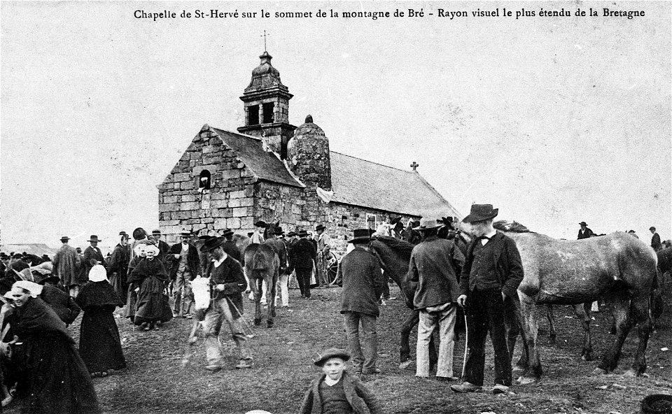 LOUARGAT Chapelle de Saint-Hervé Pardon aux chevaux
