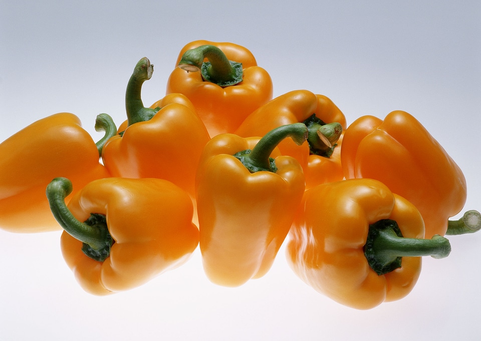 fresh peppers vegetables