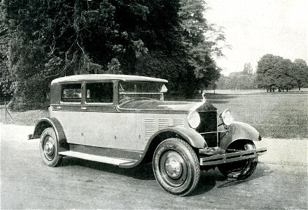 Automobile Conduite intérieure 4 places Sizaire-Six 1927 photo