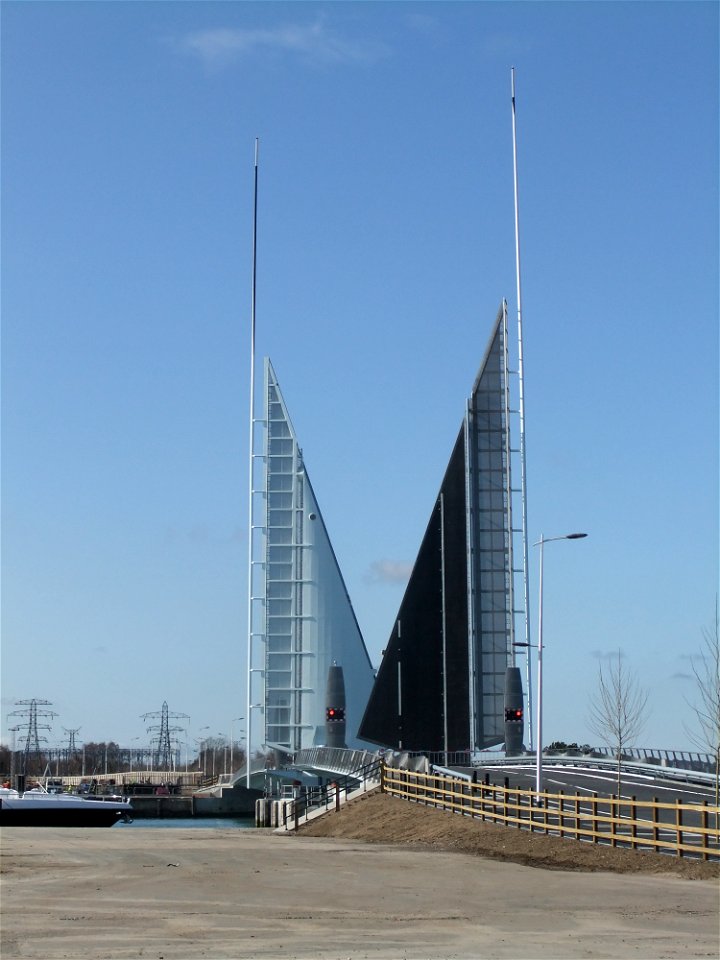 Twin Sails Bridge photo