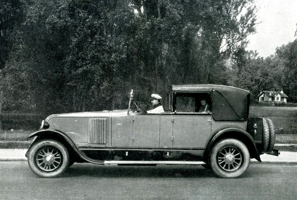 Cabriolet Renault, carrossé par Kellner, 1927,