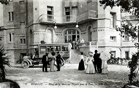 MORGAT Hôtel de la Mer circa 1910 Un départ pour le Fret photo