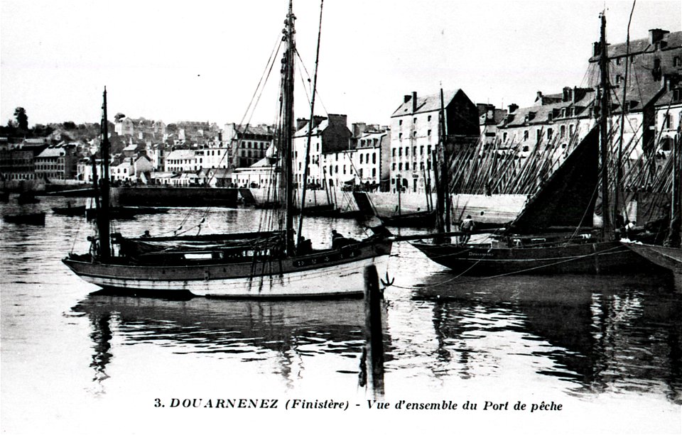 Douarnenez carte postale ancienne
