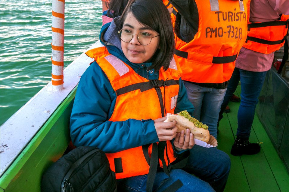 Tour por el Canal de Tenglo_Turistas..jpg