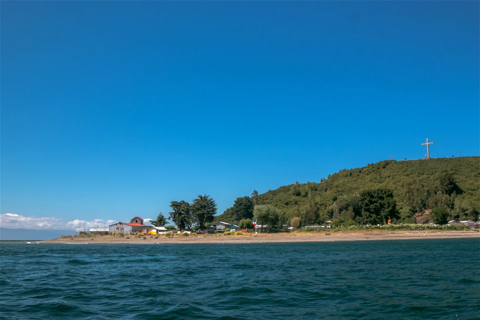 Canal de Tenglo_Isla Tenglo.jpg