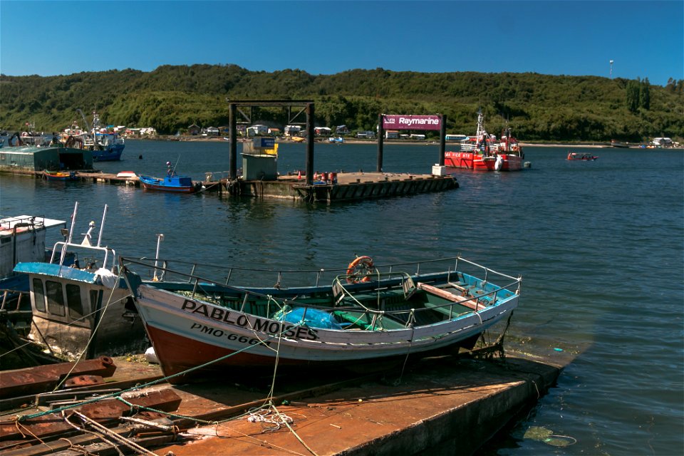 Tour por el Canal de Tenglo_Caleta Anahuac.jpg