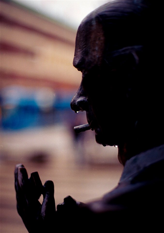 Nils Ferlin statue, Stockholm