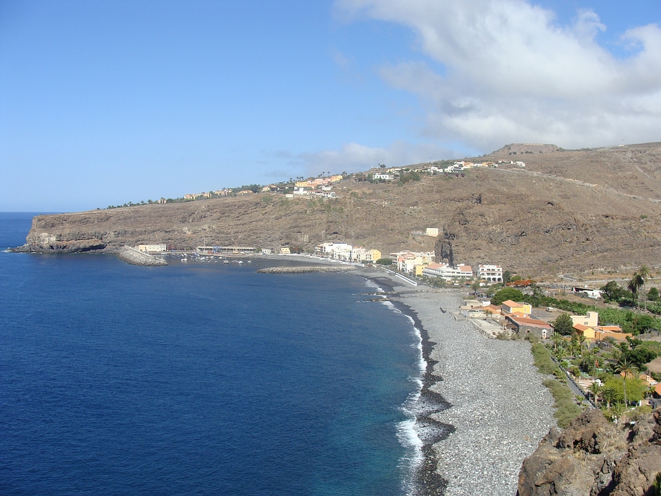 Santa Catalina beach and mountains with Tenerife island
