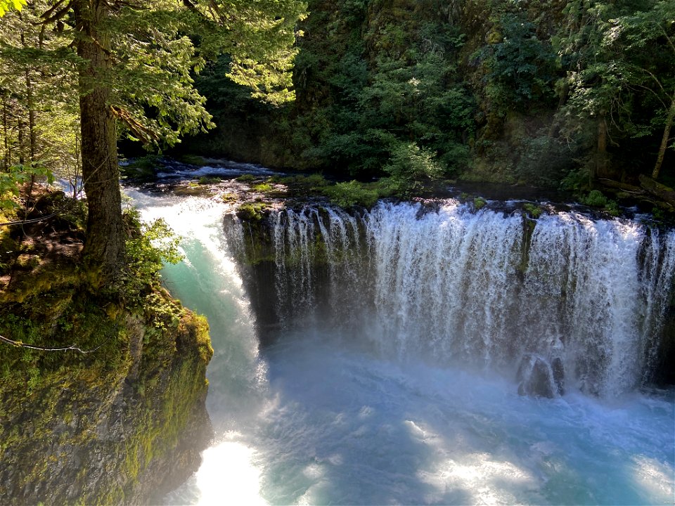 Spirit Falls in WA