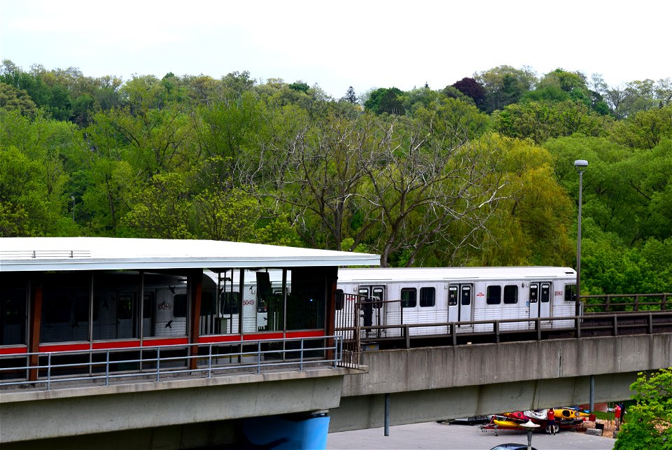 TTC Line2 T1 5045 Departing OldMill.