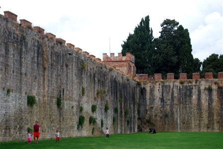 Wall surrounding old town