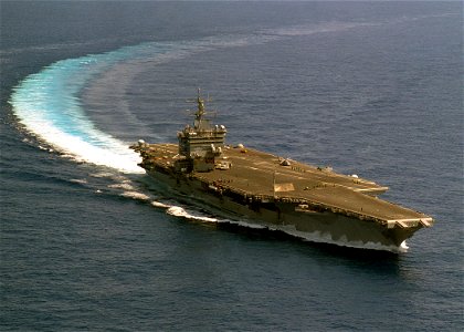 military_ships_navy_vehicles_aircraft_carriers_uss_enterprise_cvn-65_desktop_2100x1500_wallpaper-431223