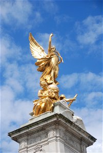Victoria Memorial - opposite Buckingham Palace