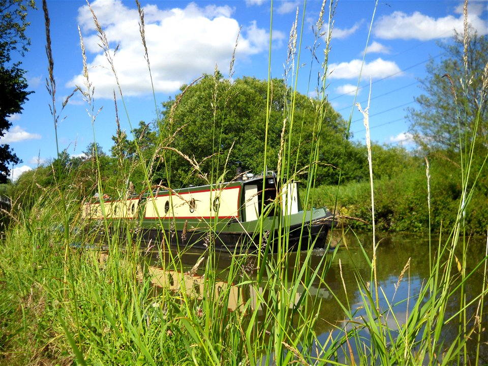Laying by the Canal 26-6-11