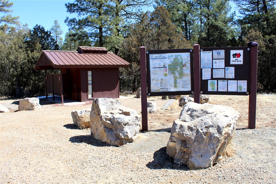Sandia Ranger District – Pine Flat Picnic Area