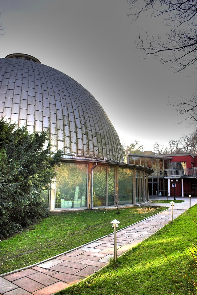 planetarium illuminated with grey light