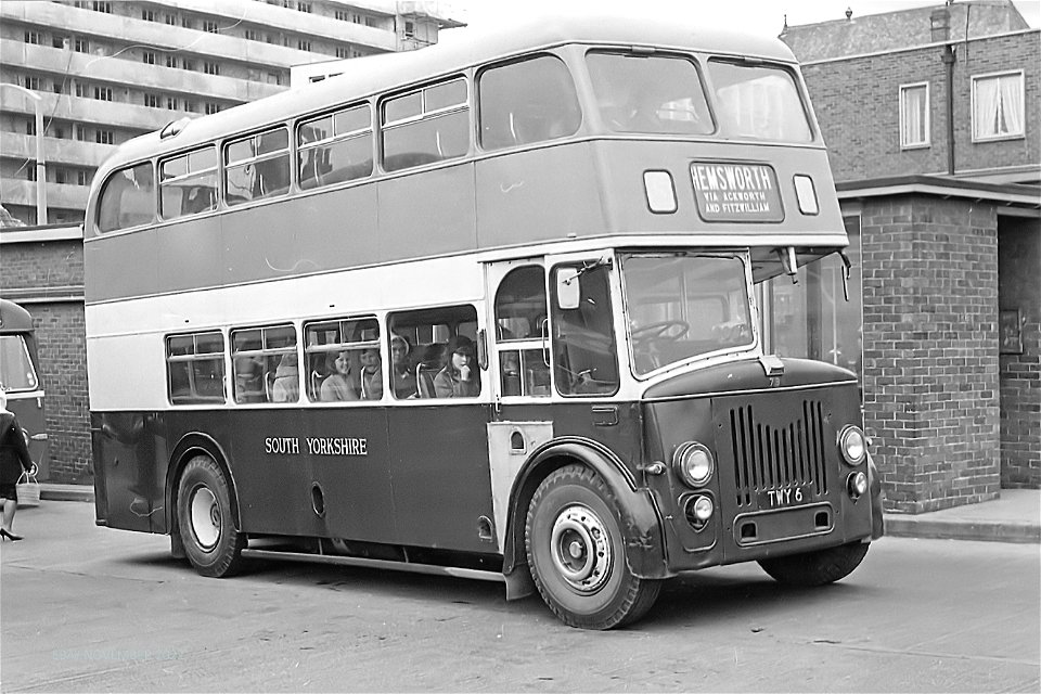 WF8 1EZ 290565 TWY6_filtered