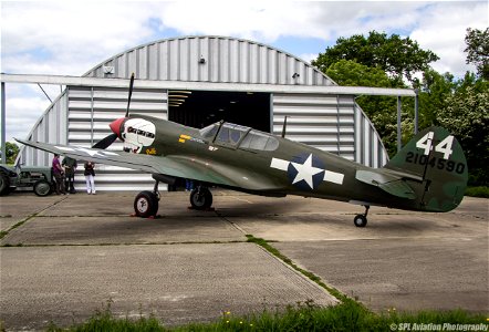 EGSX - Curtiss P-40 Kittyhawk - Hangar 11 - Lulu Belle - 43-5802