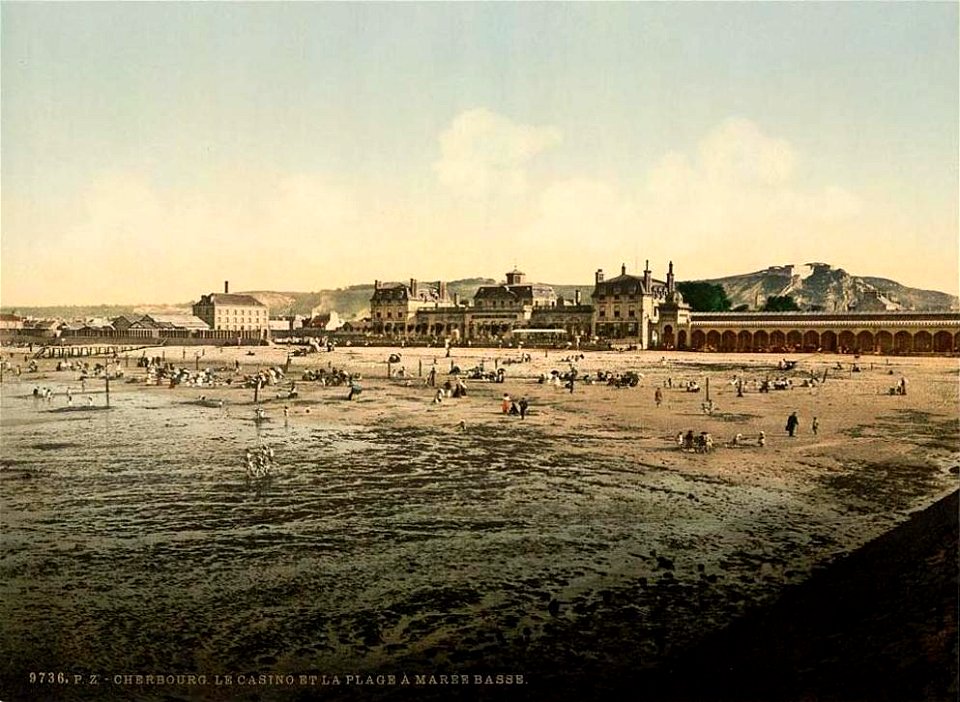 Cherbourg-Octeville.Le casino et la place à marée basse, vers 1890
