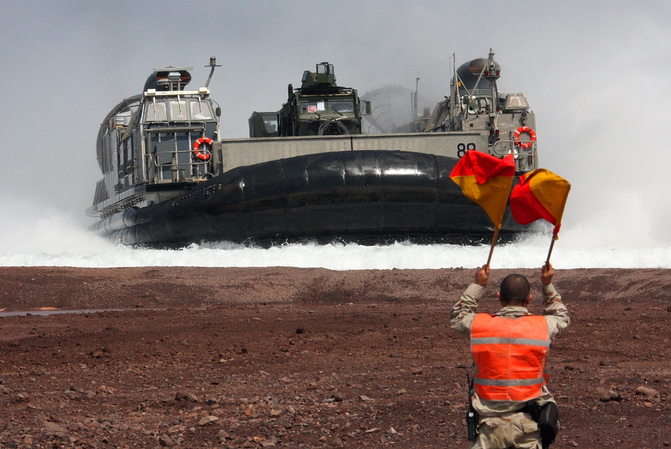 hovercraft Landing Craft Air Cushioned vehicles