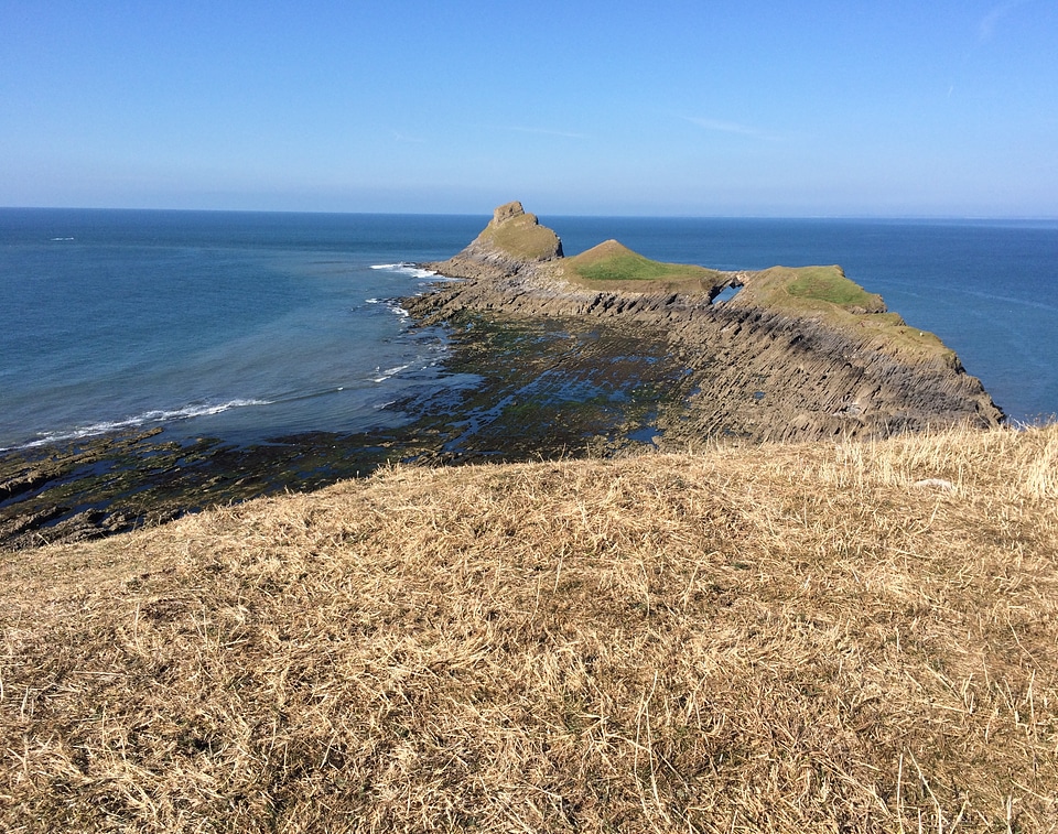 Rhossili Bay to the Worms Head Headland, Wales UK