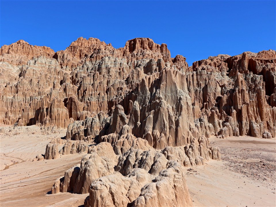 Cathedral Gorge SP in NV