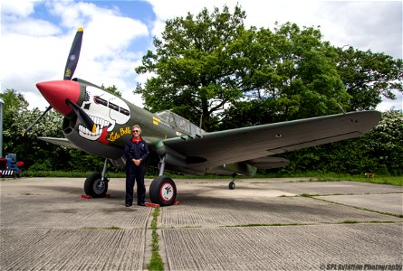 EGSX - Curtiss P-40 Kittyhawk - Hangar 11 - Lulu Belle - 43-5802