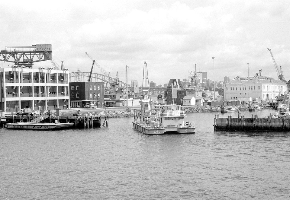 Crane Stores Lighter CSL 01 Arriving at Garden Island Boat Pound