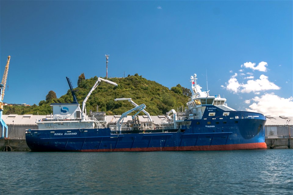 Canal de Tenglo_Puerto.jpg