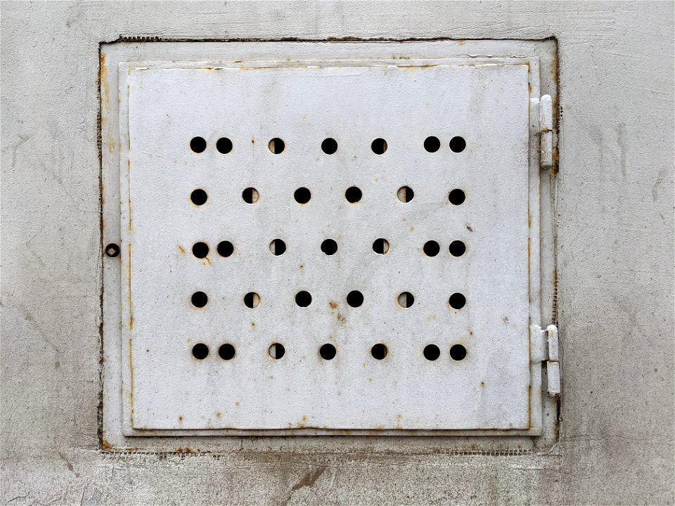 das Dodlschach / the tic tac toe