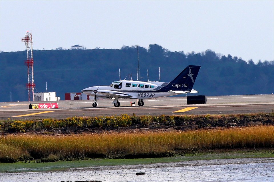 Cape Air Cessna 402 departing BOS