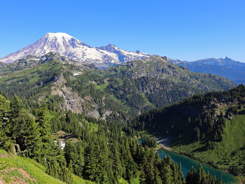 Mount Rainier and Tatoosh Lakes at Tatoosh Wilderness