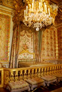 Queens Bed Chamber