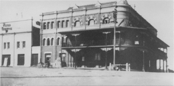 Kurri Kurri Hotel, King's Theatre to its left, Kurri Kurri, NSW