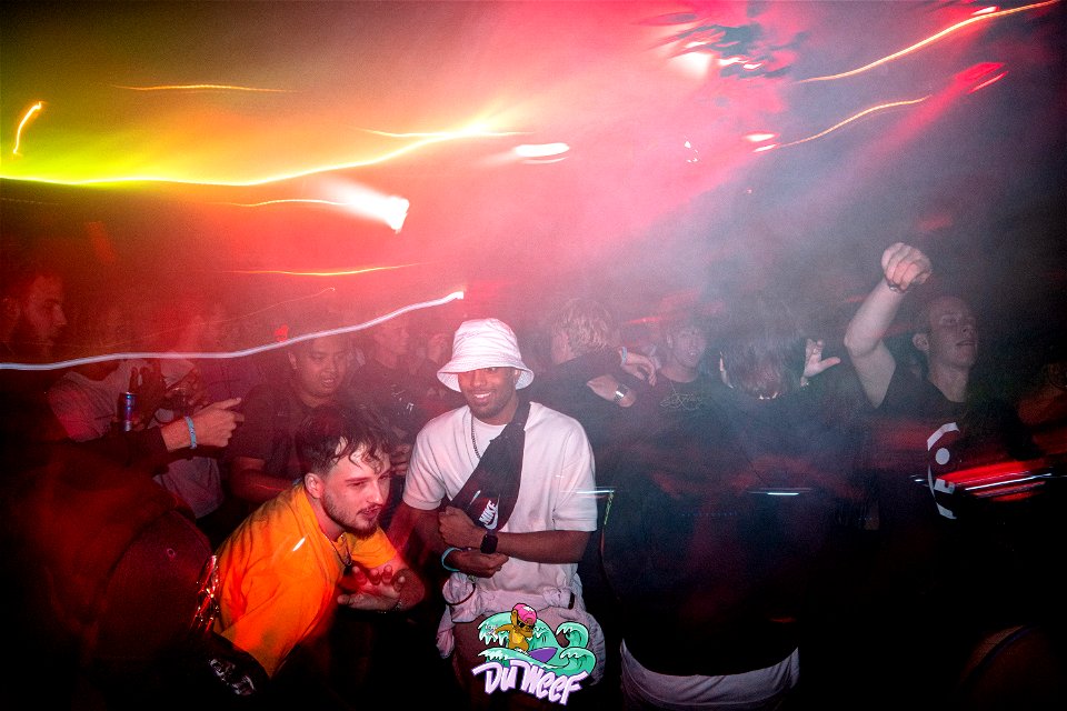 Du Weef: 16/09 Wavy Pics