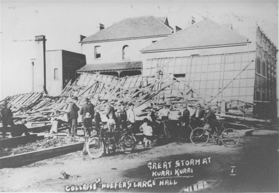 Collapse of Hoefer's large hall following a great storm at Kurri Kurri, NSW, n.d.]