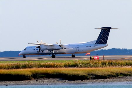 Porter Q400 departing BOS