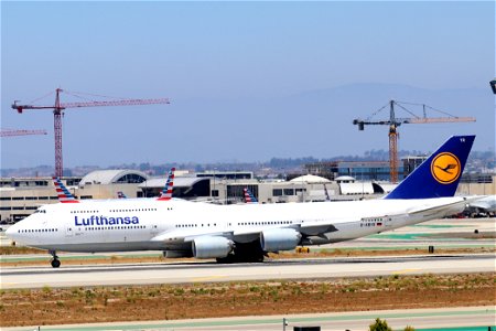 Lufthansa 747-8 arriving at LAX photo