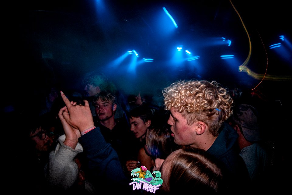 Du Weef: 16/09 Wavy Pics