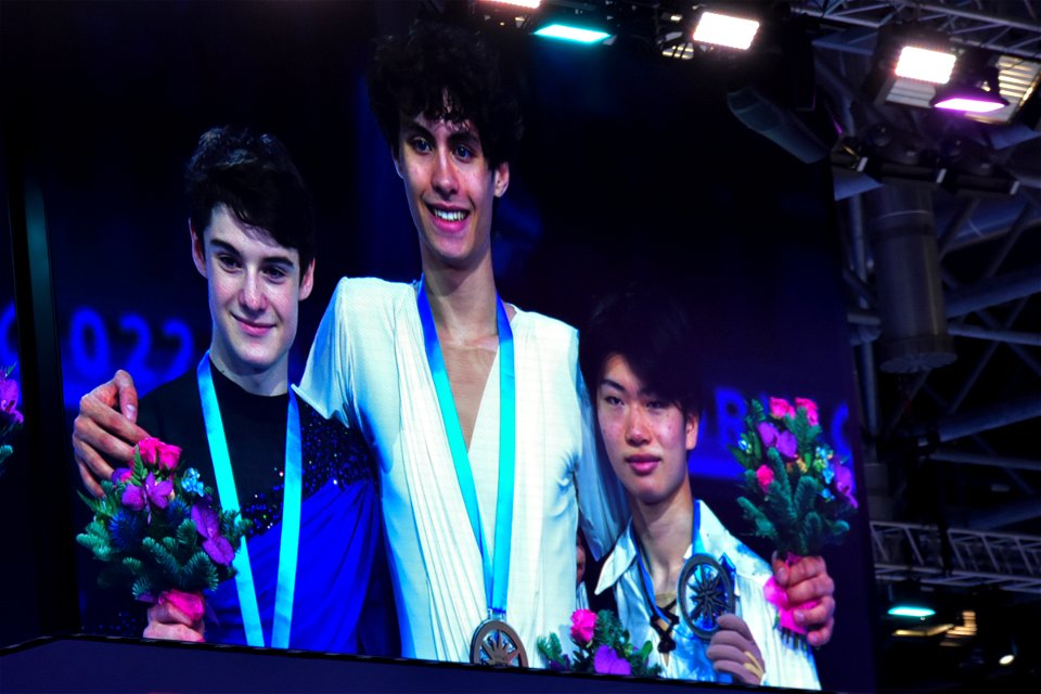 2022 Figure Skating Grand Prix Final_00_-30