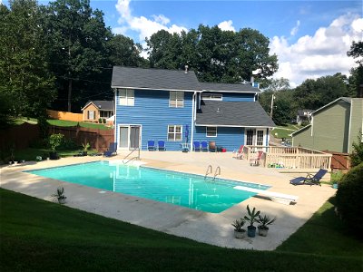 Swimming Pool House photo