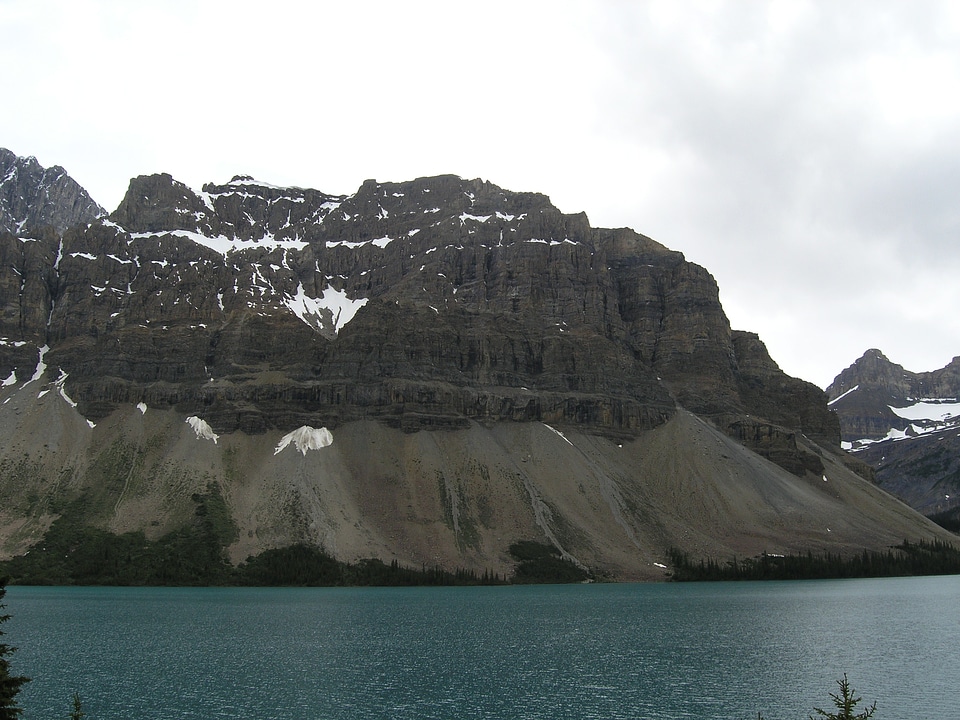 Glacier Lake Trail, Banff National Park - Hiking Alberta