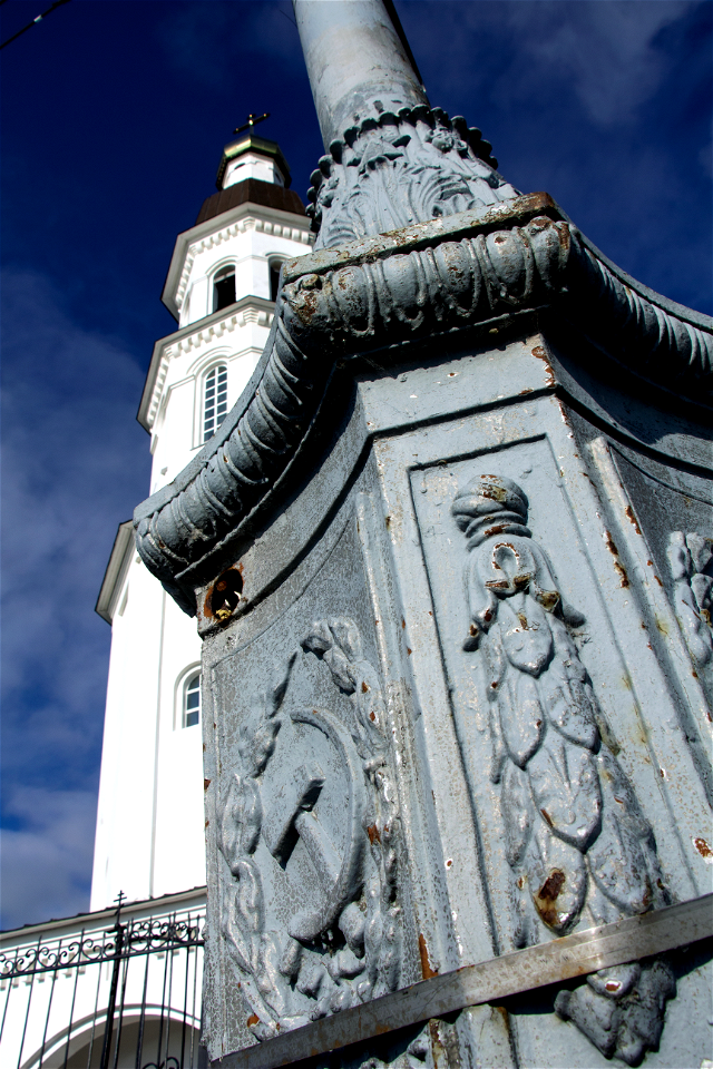 Вид на храм / A view of the church photo