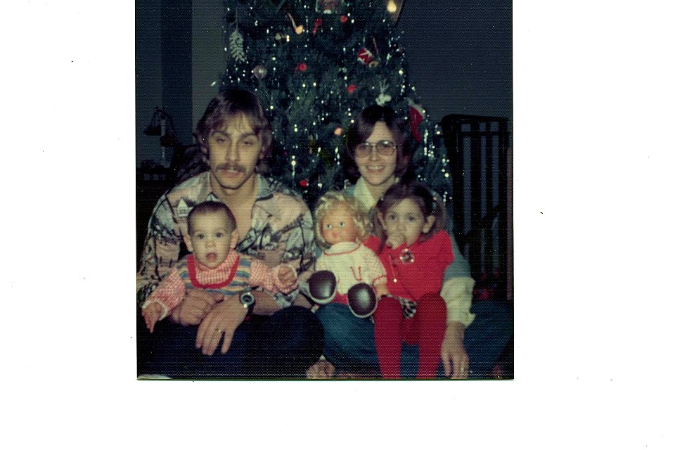 Bobby Long family xmas75