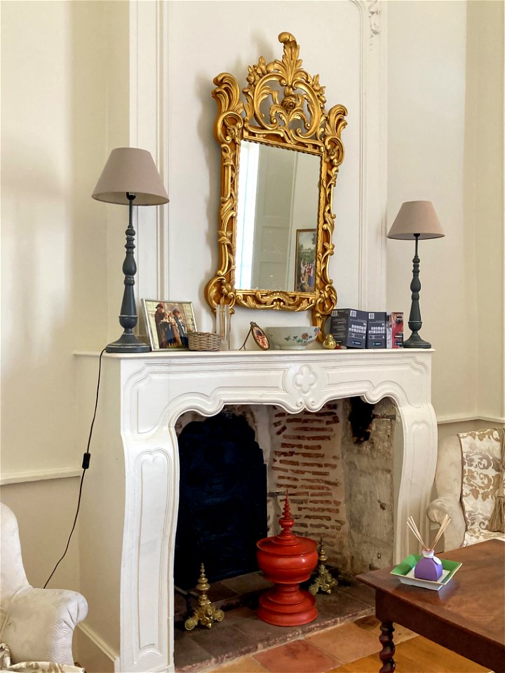 Adele's room: Chateau de Trenquelleon, Feugarolles