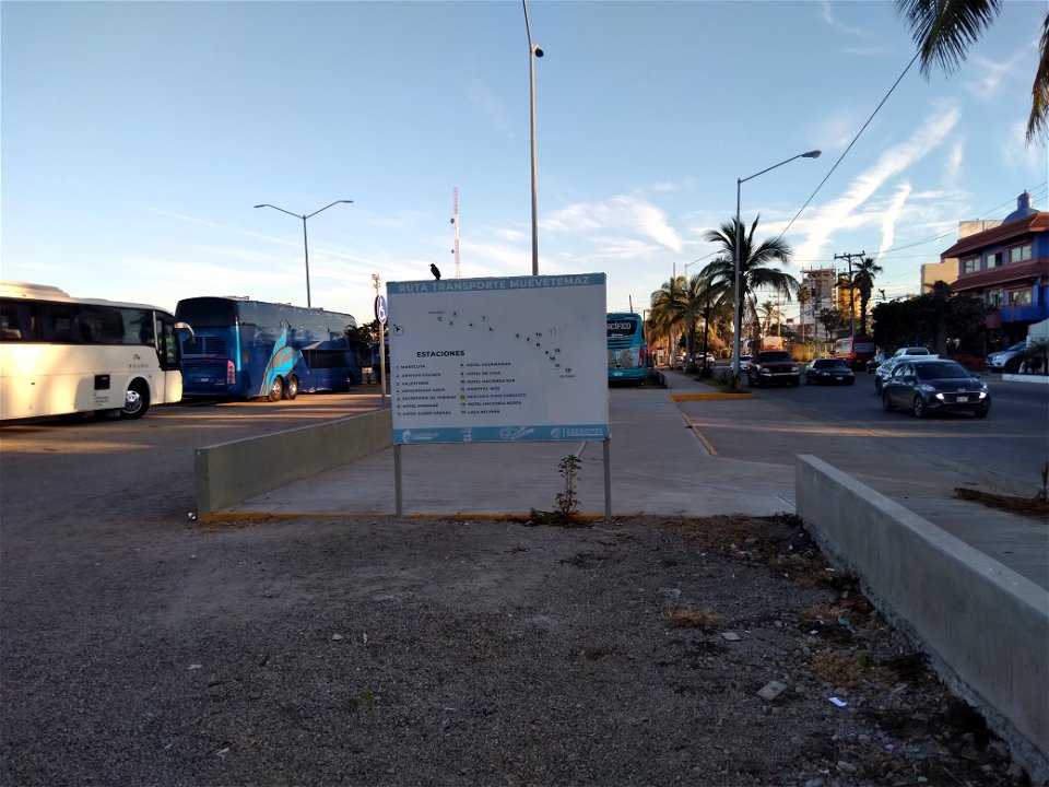 Estacionamiento Público/Acuario Mazatlán, 6 de Diciembre del 2021 (Versión 7)