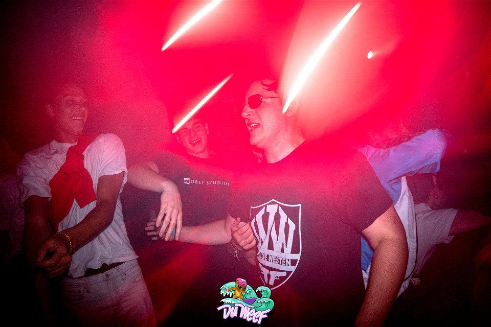 Du Weef: 16/09 Wavy Pics