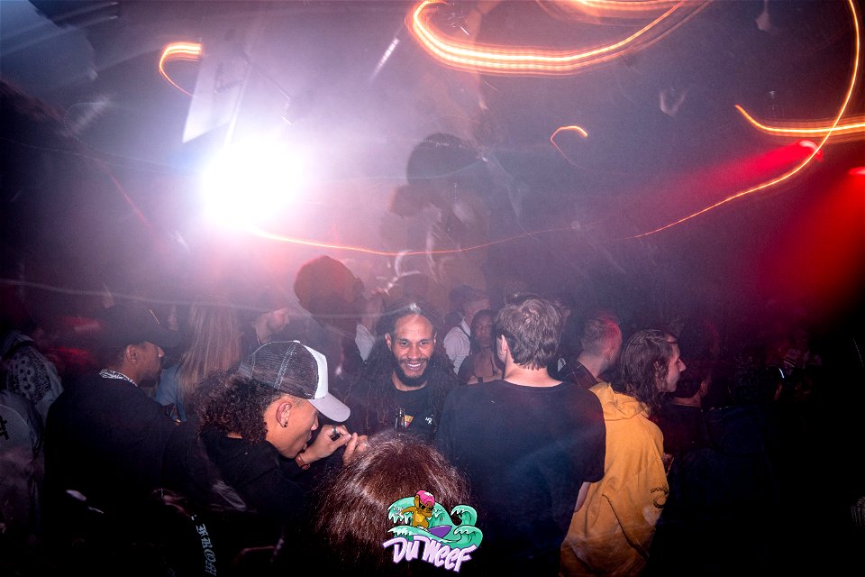 Du Weef: 16/09 Wavy Pics