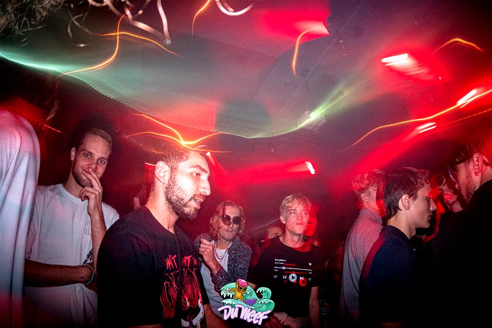 Du Weef: 16/09 Wavy Pics