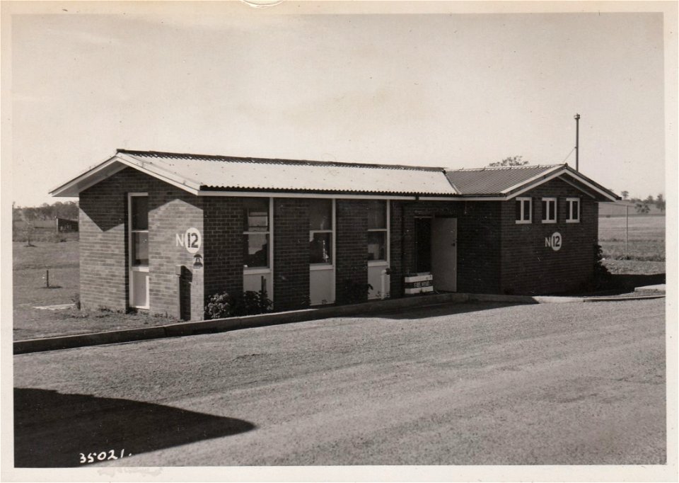 RAN Armament Depot Kingswood - Mess and Change Room N12